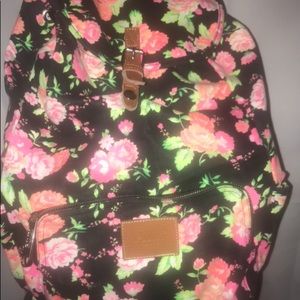 VICTORIAS SECRET LOVE PINK Floral BOOK GYM BAG.